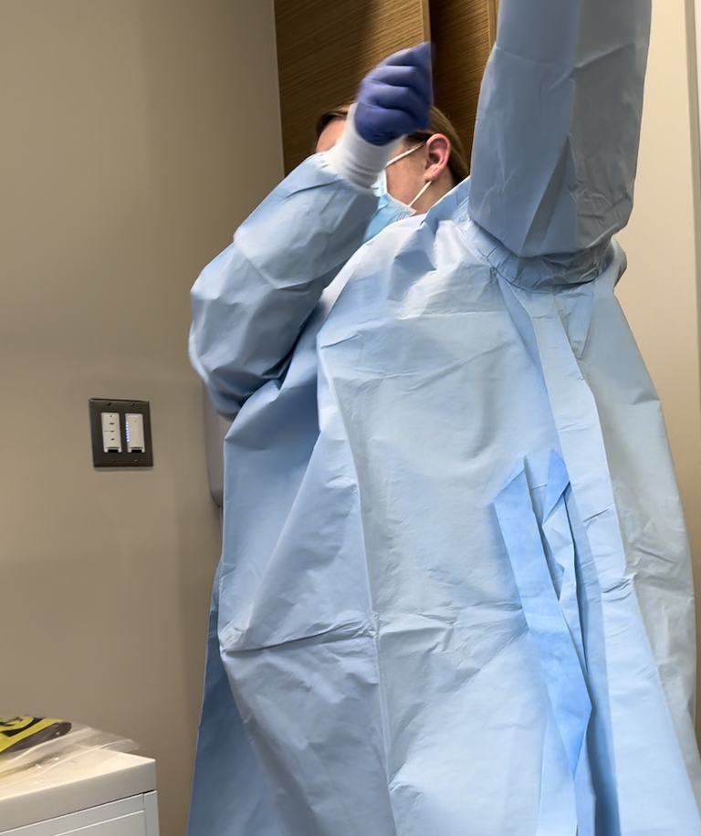 Protective gown